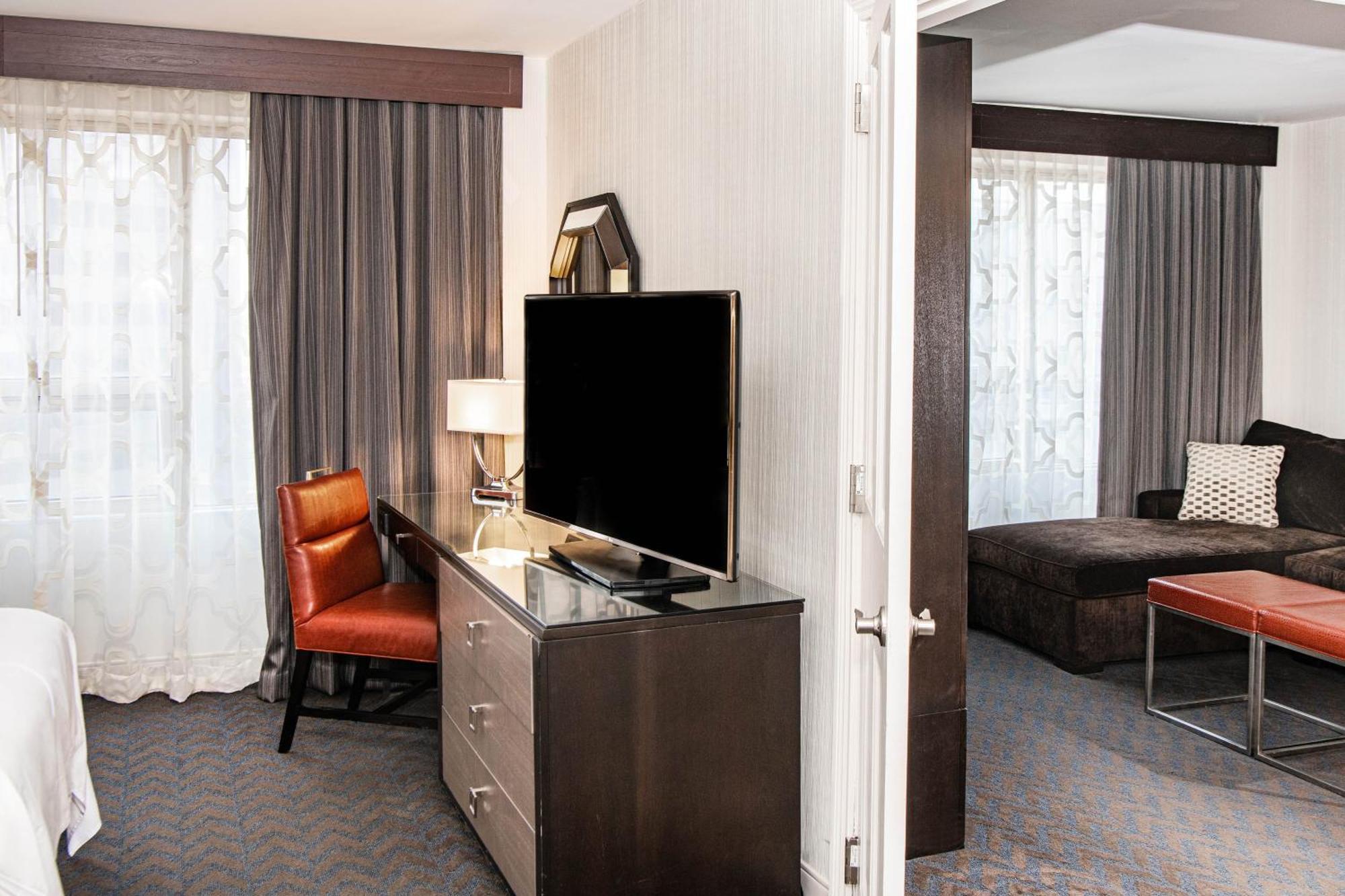 เชอราตัน อินเดียนาโพลิส ซิตี เซ็นเตอร์ โฮเต็ล Hotel ภายนอก รูปภาพ